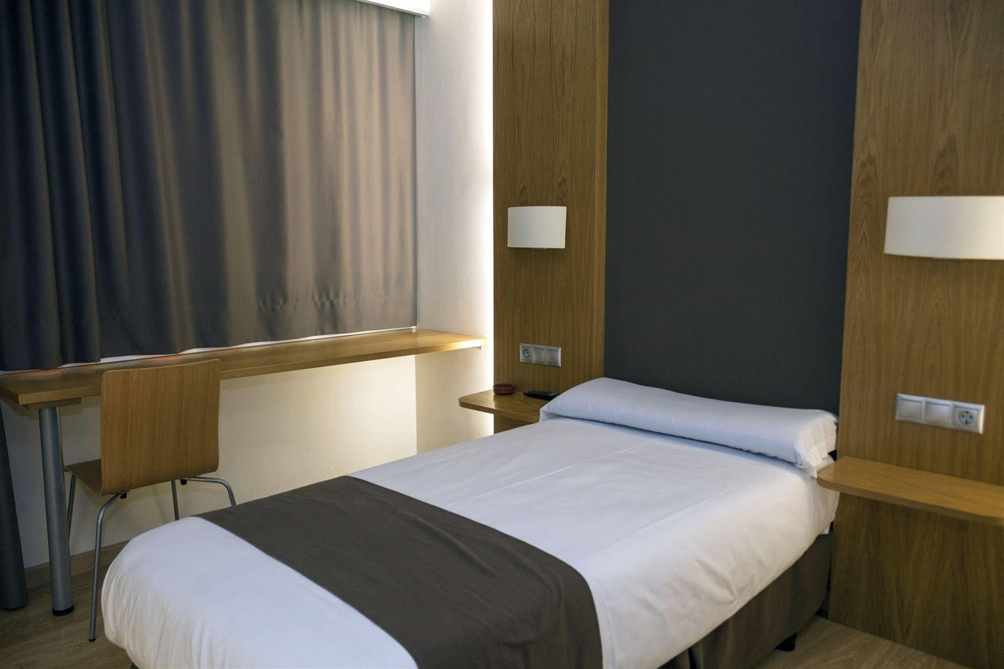 Hotel Jatorrena Лабастида Экстерьер фото